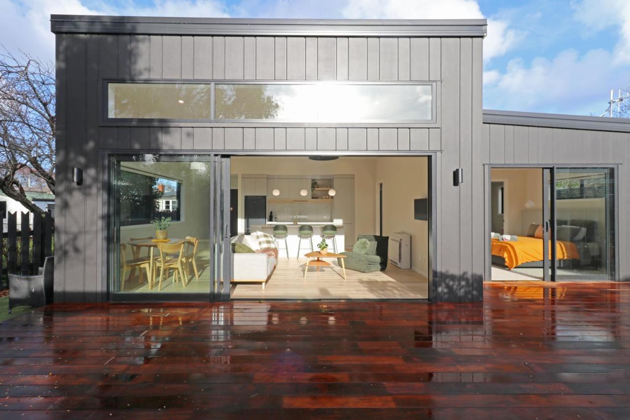 The Mod Box Villa Invercargill Exteriör bild